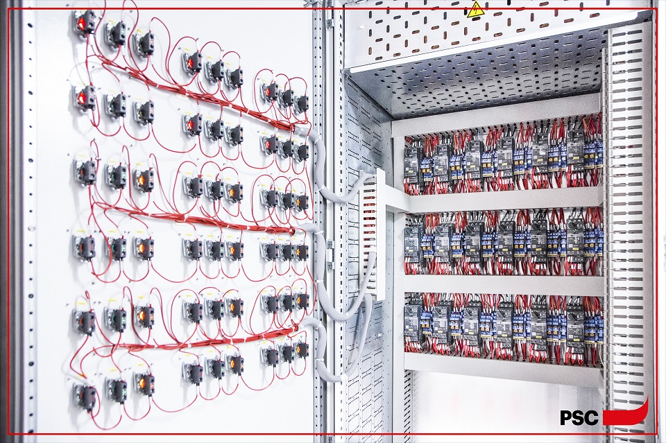 PANELES DE DISTRIBUCION ELECTRICA